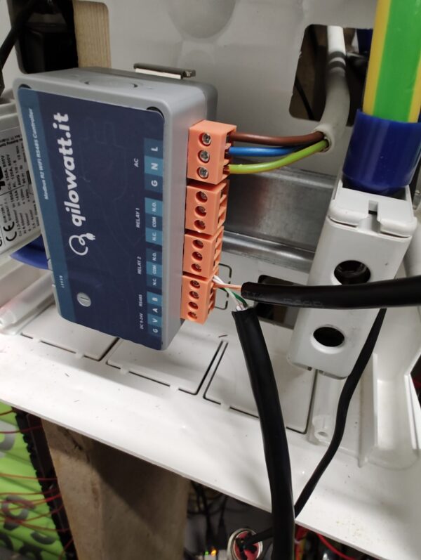 IMG_20230809_165638565-scaled-1.jpg MODBUS R2 smart inverter controller